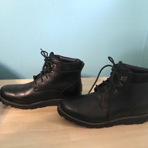 Ugg Men’s Seton TL Boots size 12